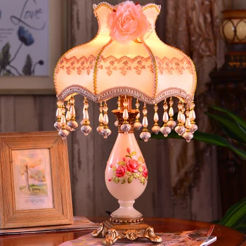 Vintage Stolové Lampy pre Spálne Lampa Obývacia Izba Svetlo Moderný Minimalistický Domova Tvorivé Retro Záhybov na Čítanie Vnútorné Osvetlenie
