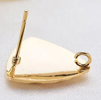 Nové jedinečné obľúbené pearl obchod Náušnice príslušenstvo konkávne a konvexné povrchu trojuholník zlato, striebro ihla s visí strane
